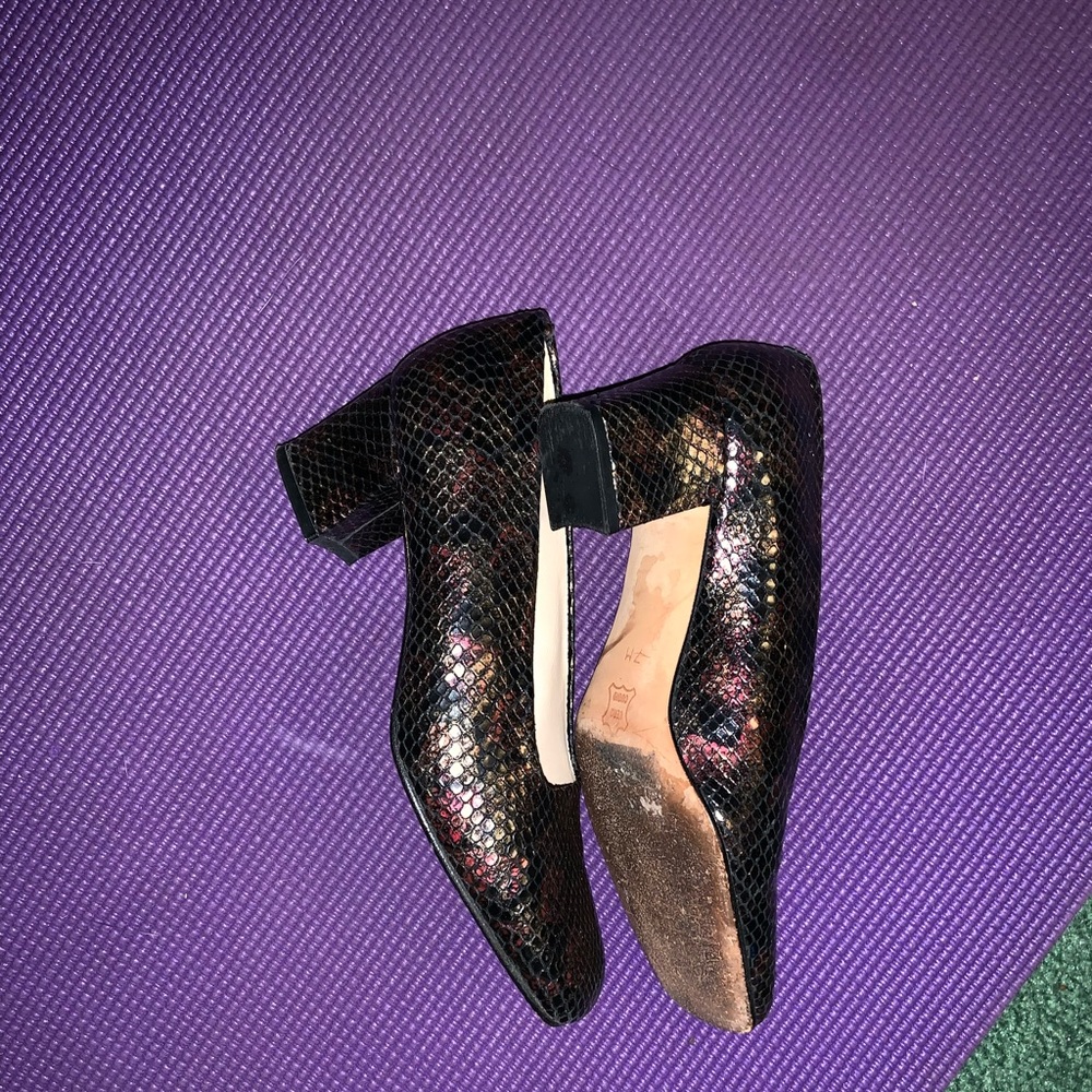 Enzo Angiolini Sz 7M, sq toe bronze snake 2” heel - Picture 2 of 4